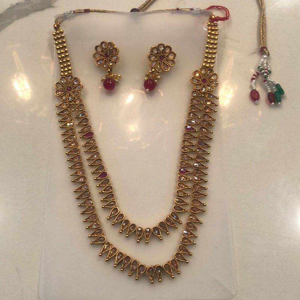 Handmade Indian jewelry set